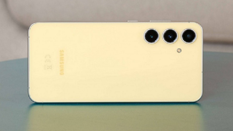 7 HP Samsung Terbaru 2025, Cek Daftar dan Spesifikasinya